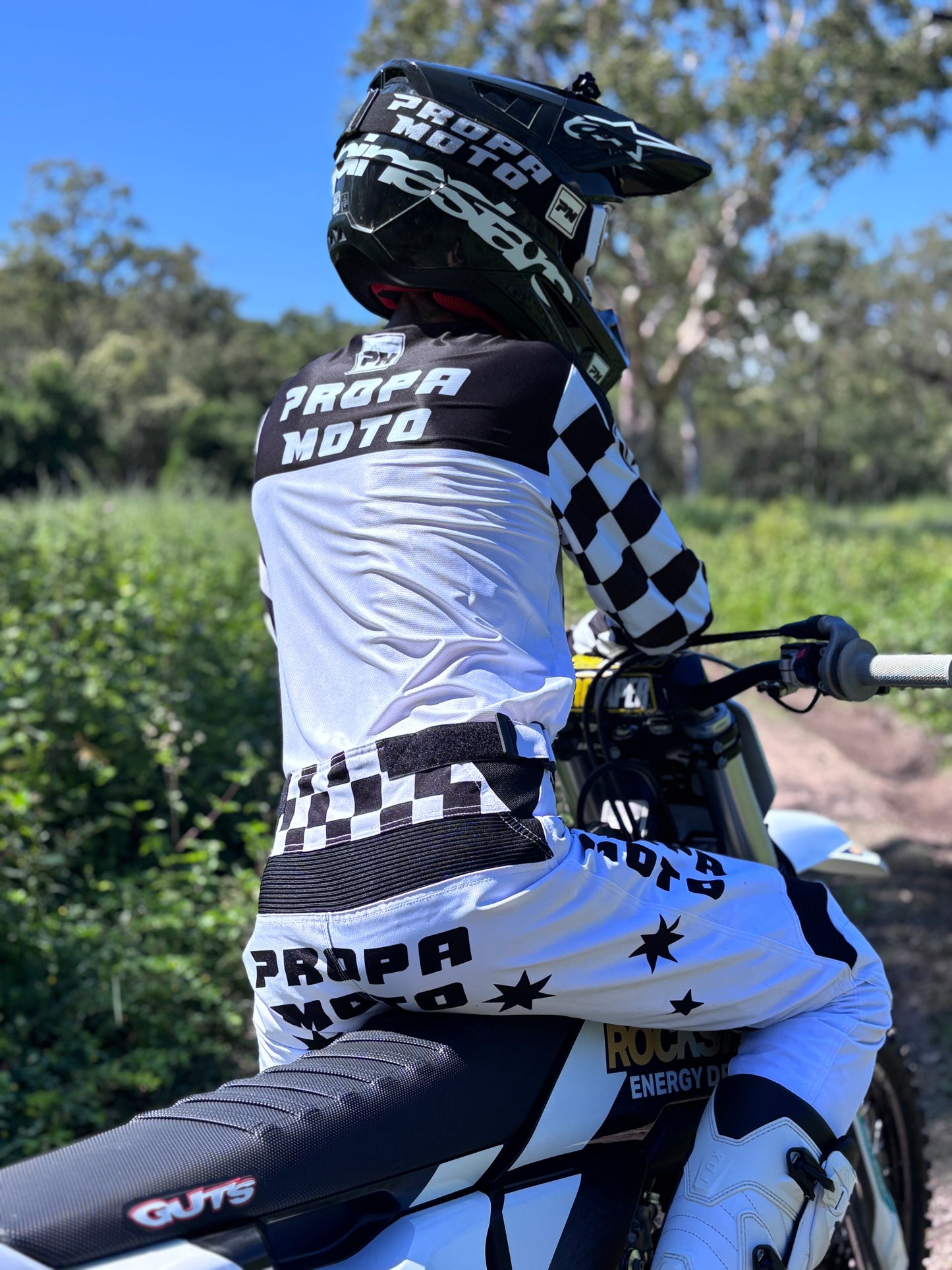 VICTORY MX PANTS
